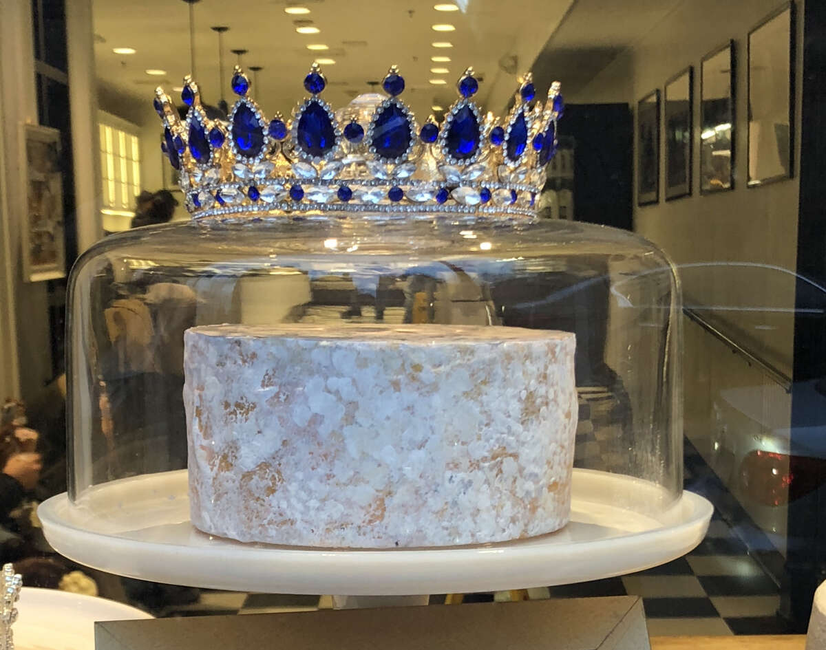 Arethusa's prizewinning blue cheese in the window of Arethusa Farm Dairy in New Haven in 2018.