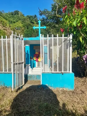 The gravesite and memorial to Jefferson in Murra, Nicaragua.