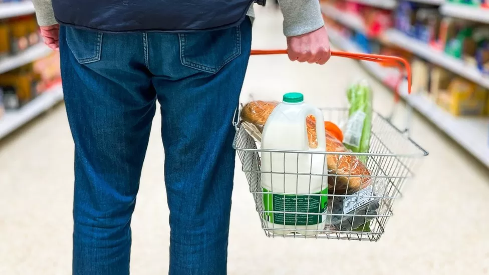 Aldi, Lidl and Asda follow rivals in cutting milk prices