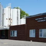 Minnesota, Wisconsin dairy farmers forced to pivot after closing of Hastings Creamery