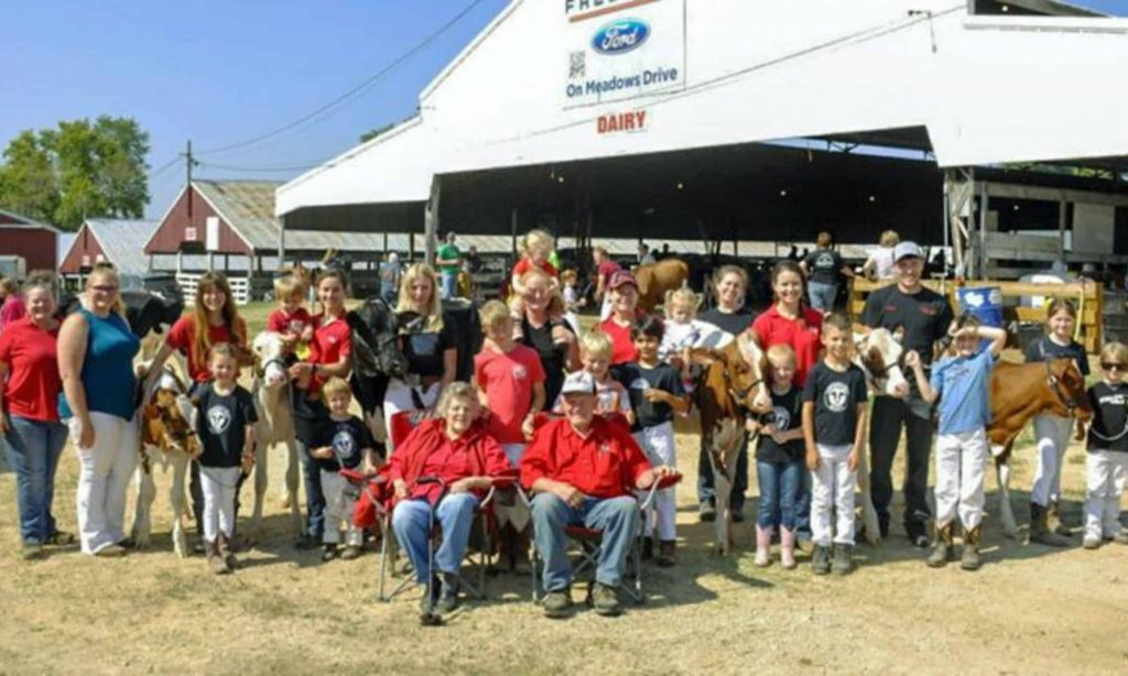 Dairy producers recognized for service and sustainability efforts