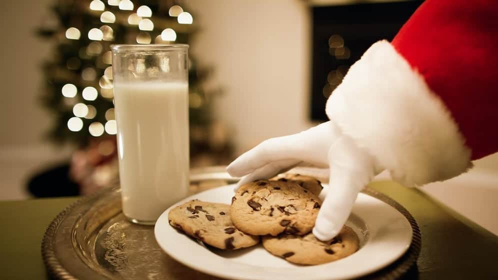 Dairy Farmers Santa to drink nearly 7 million gallons of milk on Christmas Eve