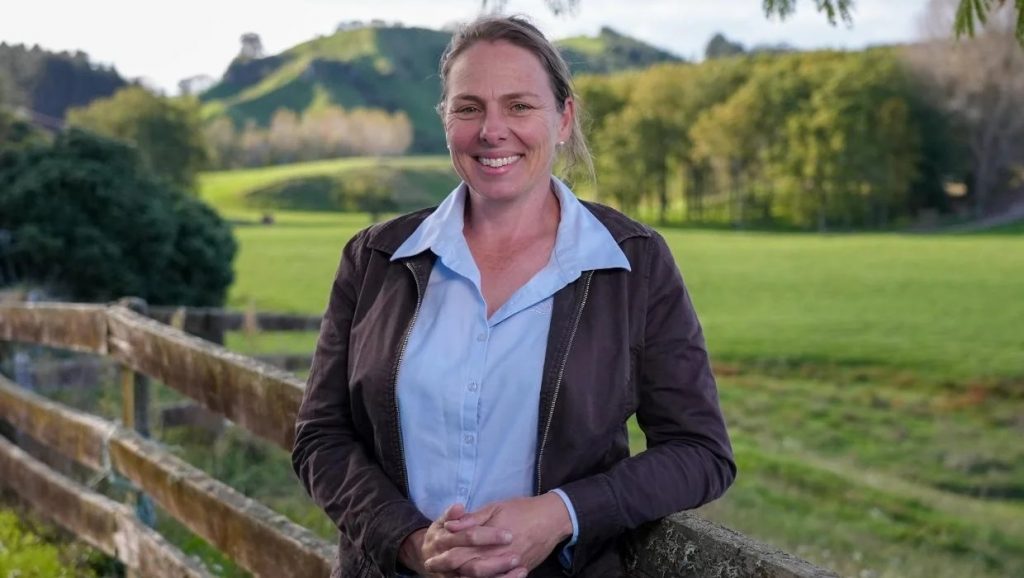 Paving the way for female dairy vets