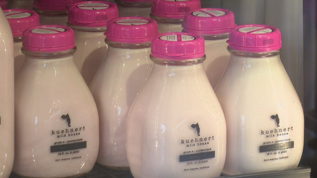 Indiana dairy farm bringing back the 'Milkman'