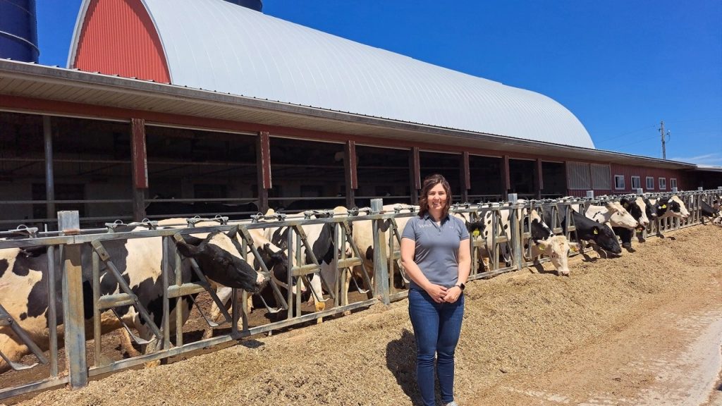 Grant helps dairy farmers learn carbon score