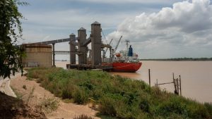 China inks $900 million deal for Argentine crops, sidestepping U.S. amid trade tensions