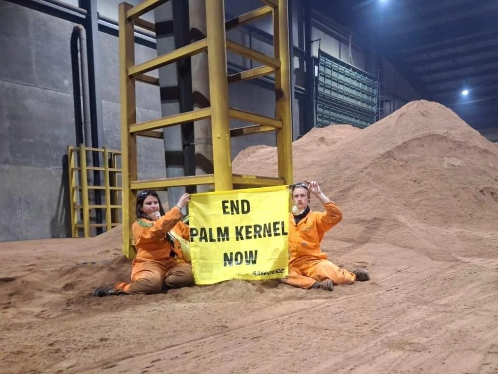 Farmers File WorkSafe Complaint Against Greenpeace