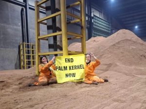 Farmers File WorkSafe Complaint Against Greenpeace